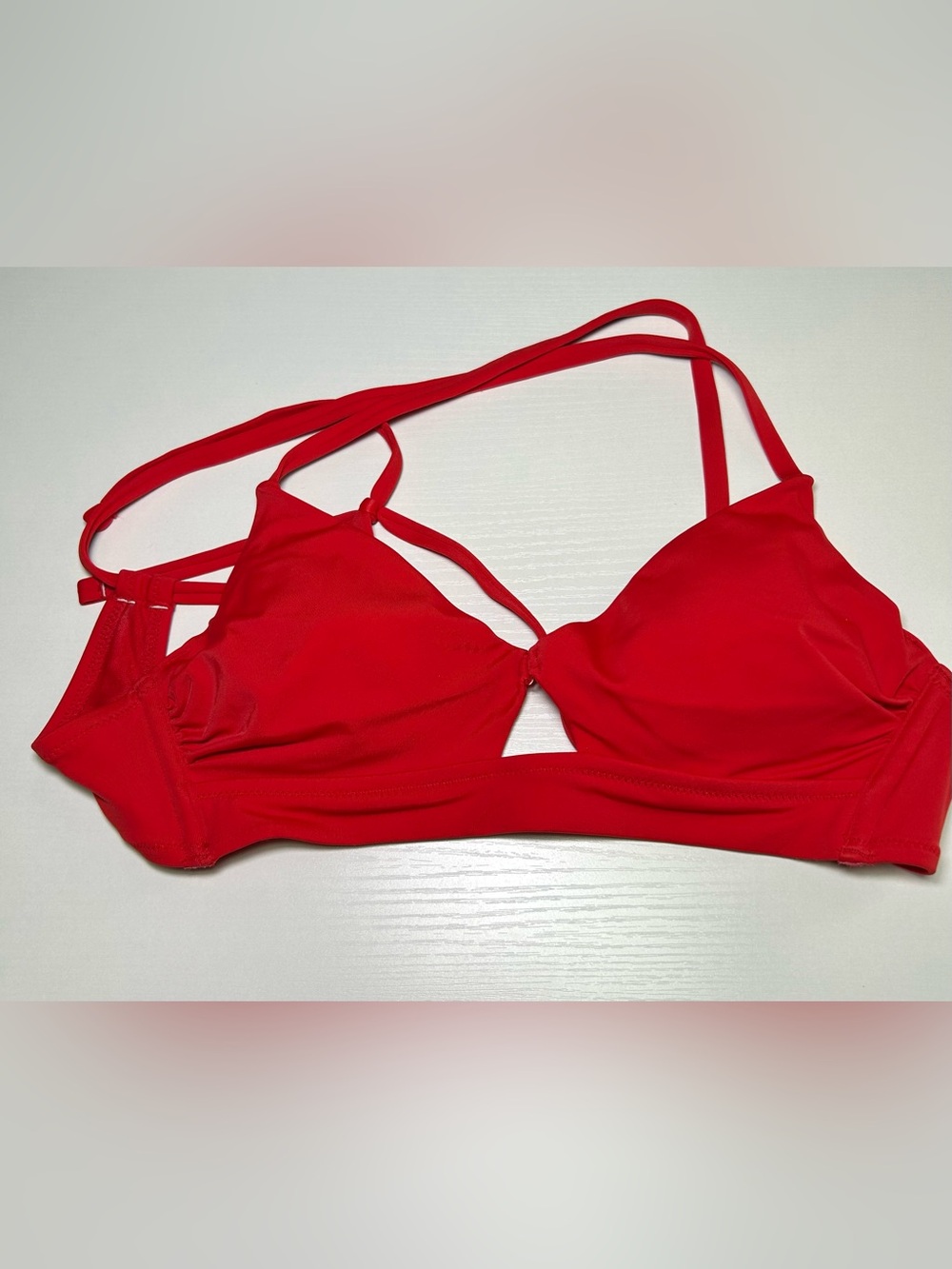 Shade & Shore Red Crisscross Triangle Bikini Top Women's Size 34B NWT